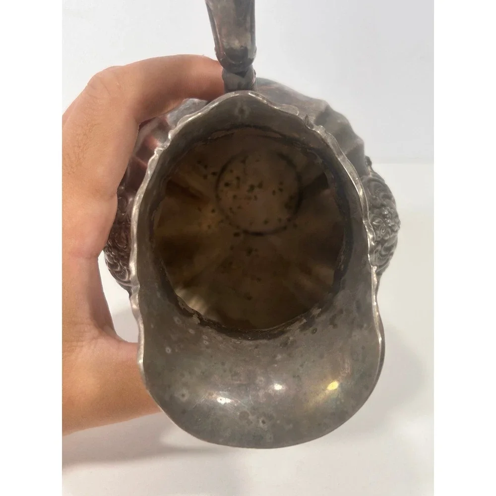 Vintage Towle 2904 Ornate Silver Plated Footed Creamer Pitcher Repousse Floral